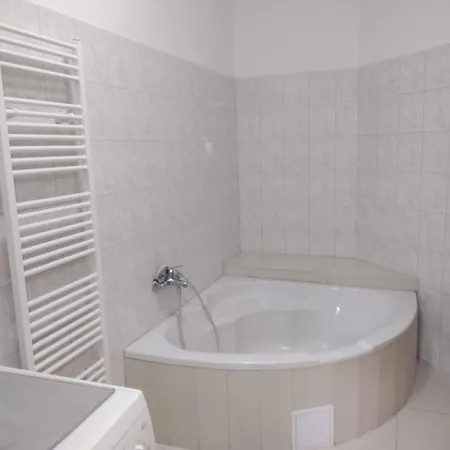 Apartment Rezident Consult S.r.o.